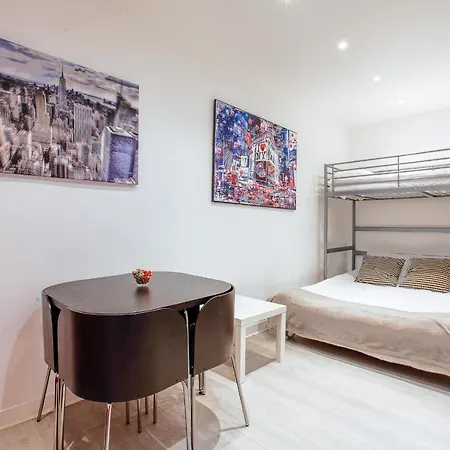 11 - Studio Design Champs Elysees *